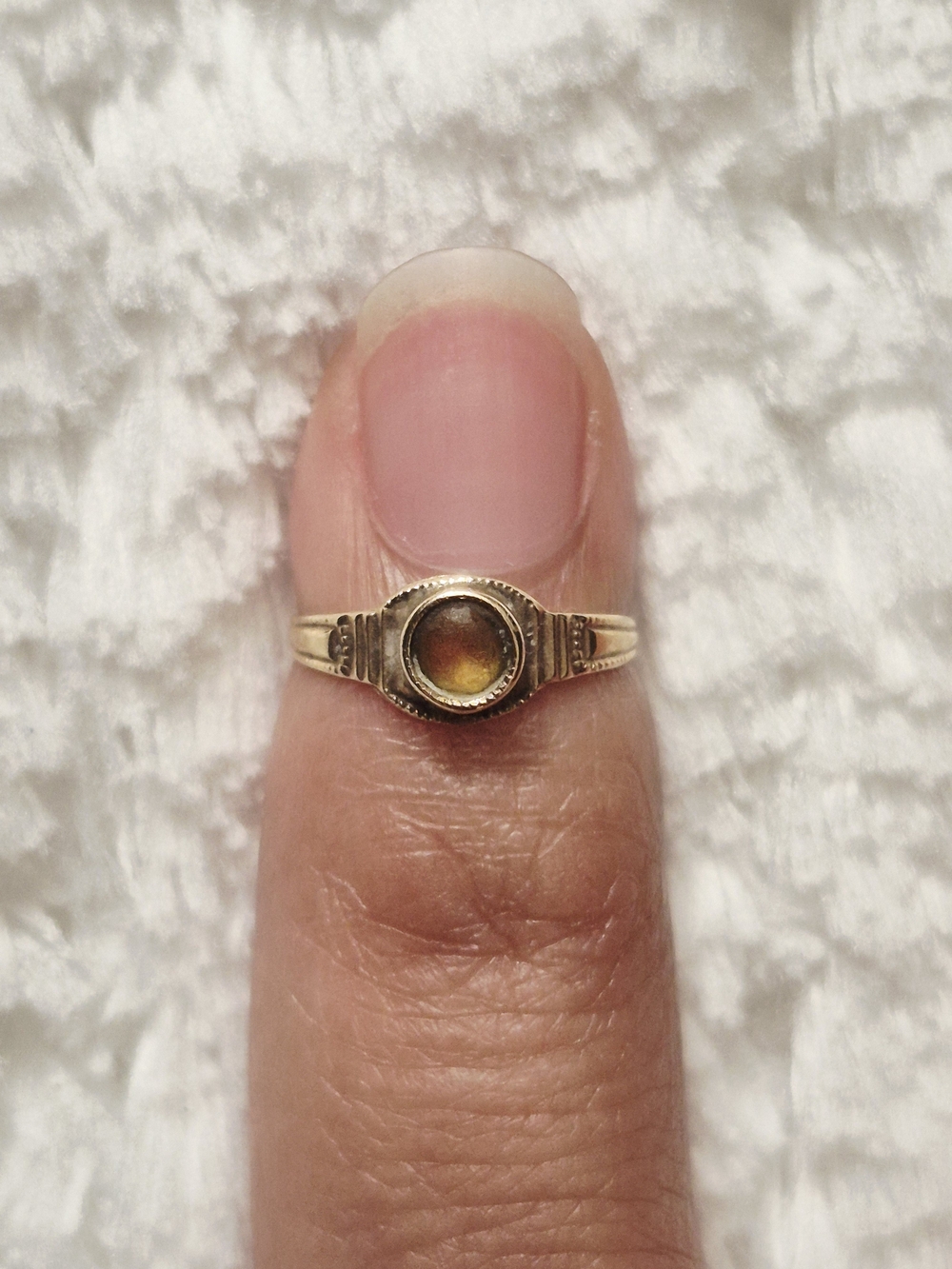 Victorian 10k Gold Amber Cabochon Baby Ring